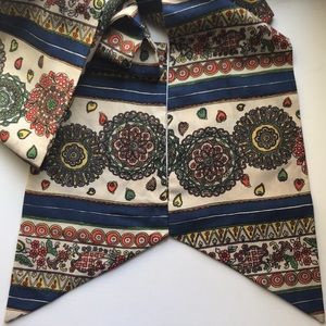 Vintage 70’s Retro Scarf